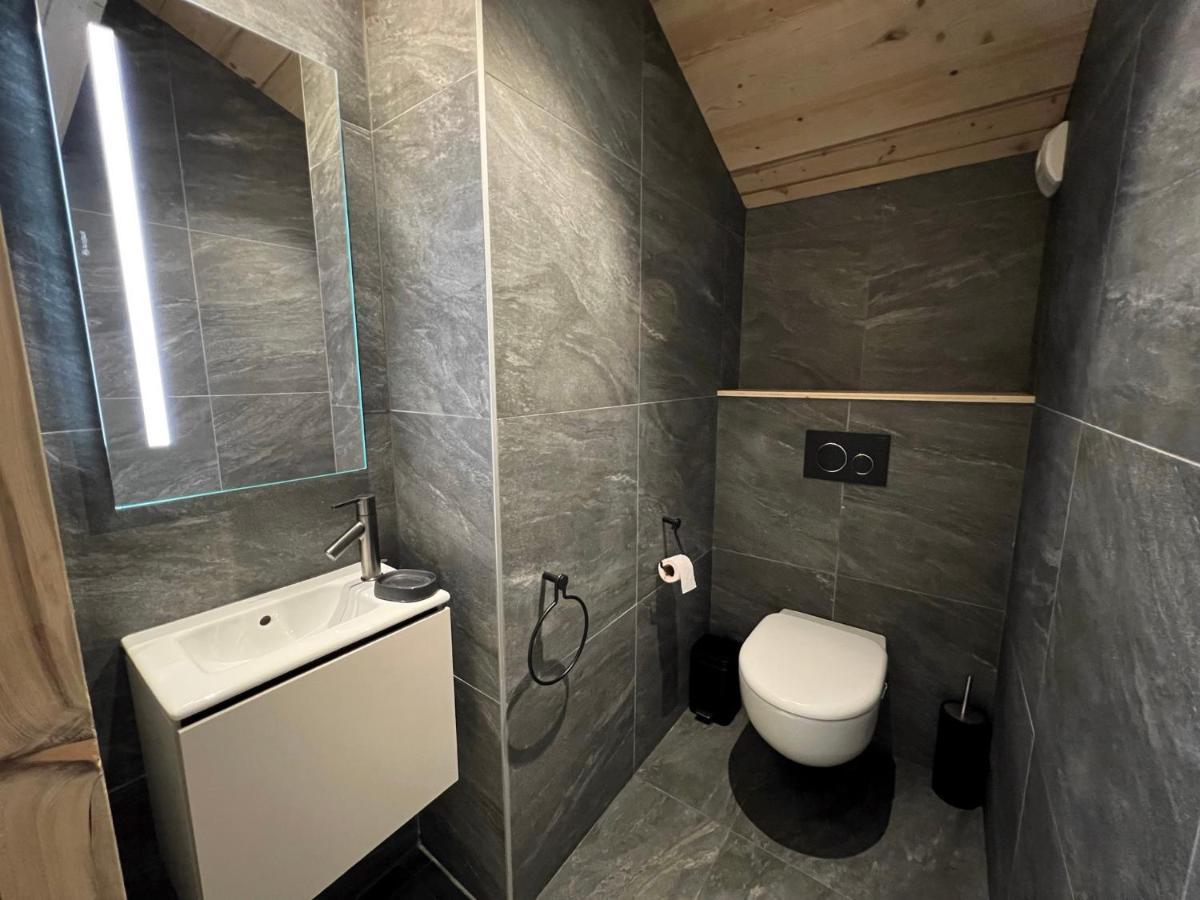 Ours Polaire Bel Appartement Village Et Pistes La Clusaz Exterior foto